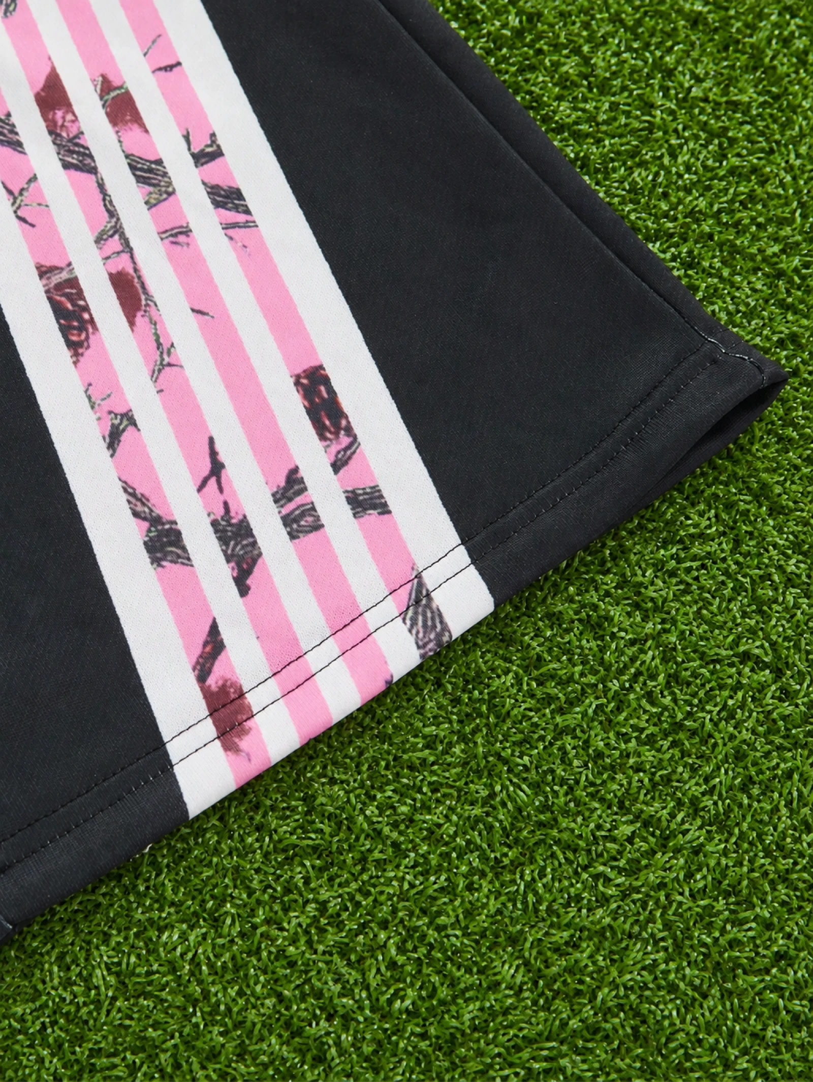 Black And Pink Baggy Jogger Pants Y2K New Never Worn Size S – photo 4